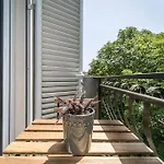 Blloku Deluxe 1br/ap * Tirana