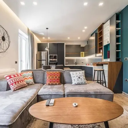 Blloku Deluxe 1br/ap Lejlighed Tirana