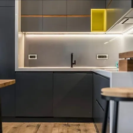 Blloku Deluxe 1br/ap *